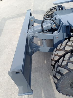 360° seguiu o tipo cavadura mecânica da roda de Digger For Garden Planting Nursery