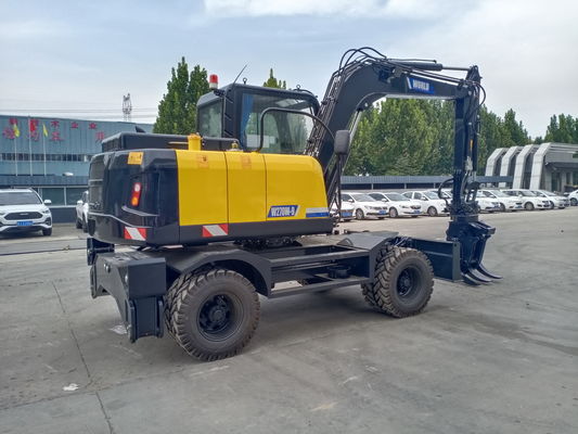 O mecânico Wheel Type Excavator de China com luta para a madeira ou a grama