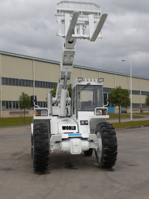4 da carga telescópica do alimentador 2.5T do motor diesel da movimentação EPA da roda empilhadeira telescópica 4WD Telehandler