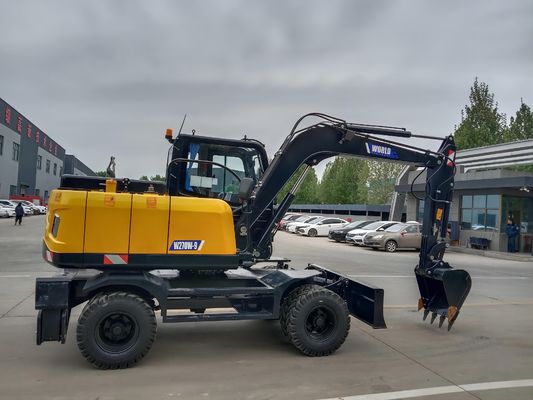 O mecânico Wheel Type Excavator de China com luta para a madeira ou a grama
