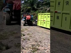 Trator do óleo de palma